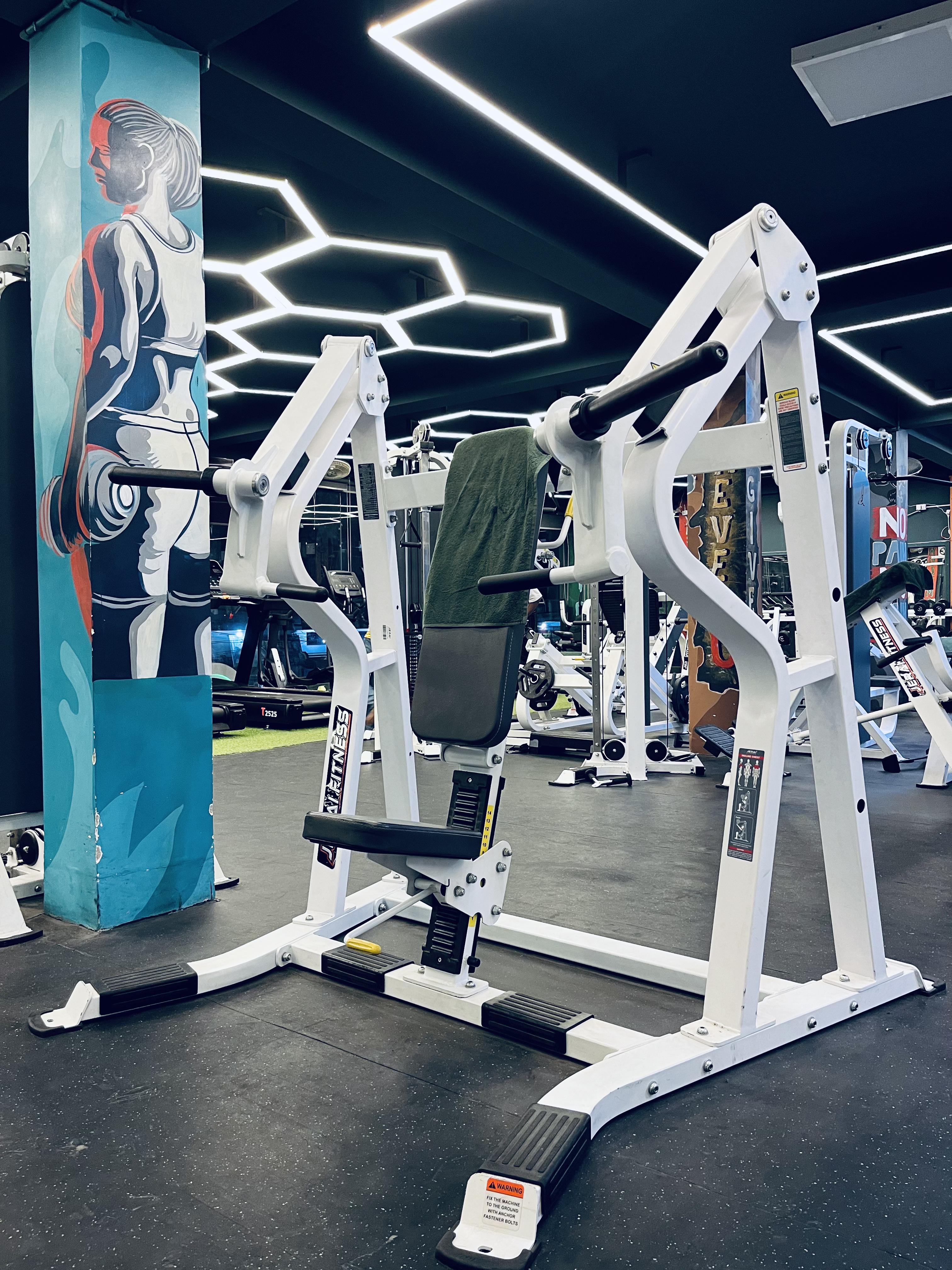 Hulk Fitness premium equipment with 3D wall painting